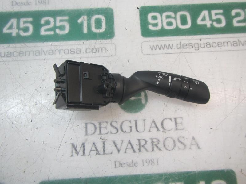 Recambio de mando limpia para toyota rav4 hybrid fwd referencia OEM IAM 8465242200 4220017L021 4220017L021