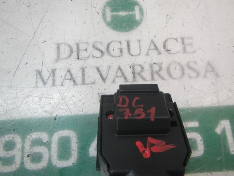 Recambio de mando limpia para toyota rav4 hybrid fwd referencia OEM IAM 8465242200 4220017L021 4220017L021