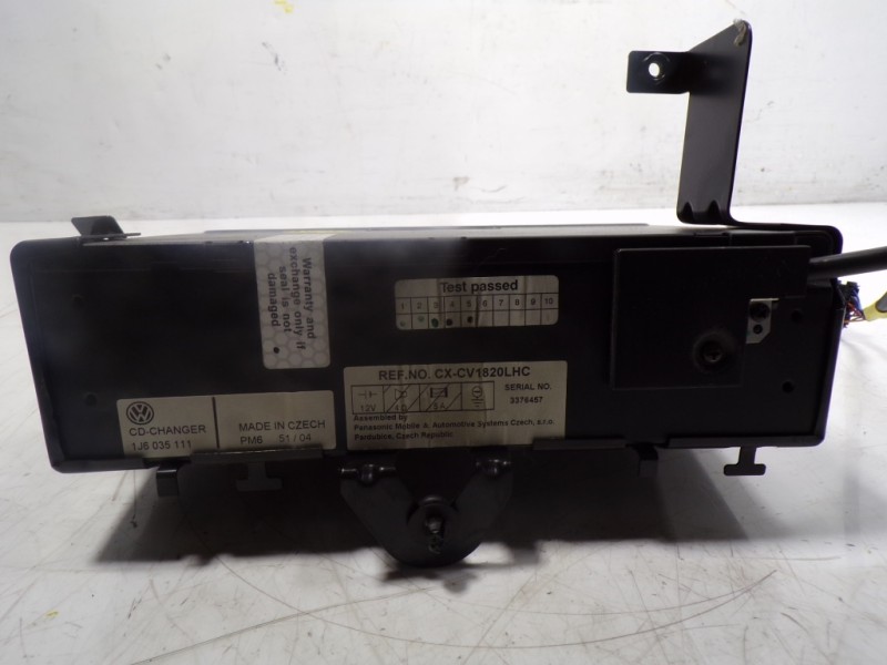 Recambio de sistema audio / radio cd para volkswagen touareg (7la) tdi r5 referencia OEM IAM  1J6035111 