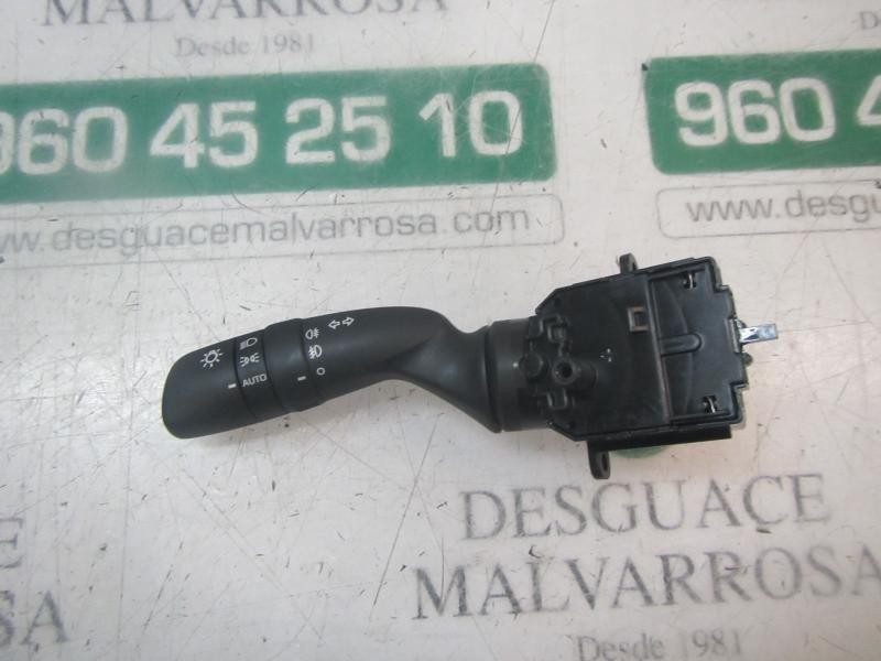 Recambio de mando luces para toyota rav4 hybrid fwd referencia OEM IAM 8432933090 3340017I781 3340017I781