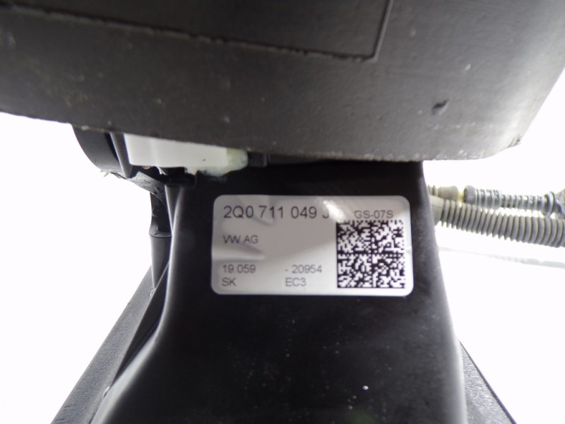 Recambio de palanca cambio para volkswagen polo 1.0 referencia OEM IAM 2Q0711049J 2Q0711049J 