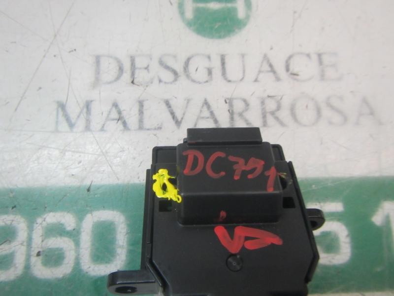 Recambio de mando luces para toyota rav4 hybrid fwd referencia OEM IAM 8432933090 3340017I781 3340017I781