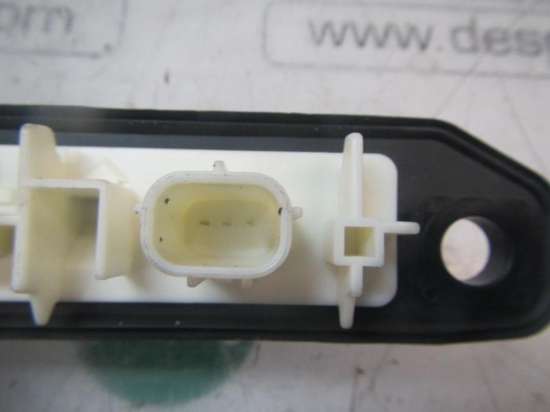 Recambio de maneta porton para toyota rav4 hybrid fwd referencia OEM IAM 8484047040  