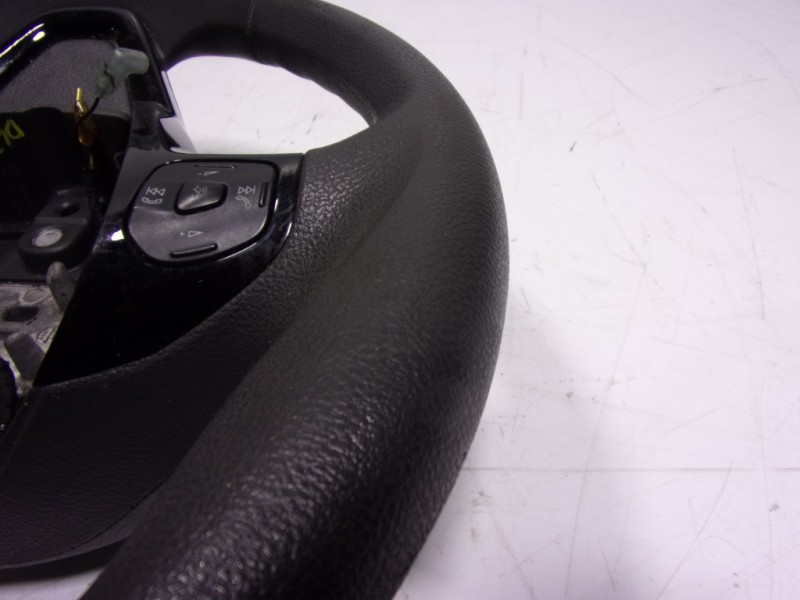 Recambio de volante para ford ka+ 1.2 ti-vct cat referencia OEM IAM  G1B53600EA37AE 