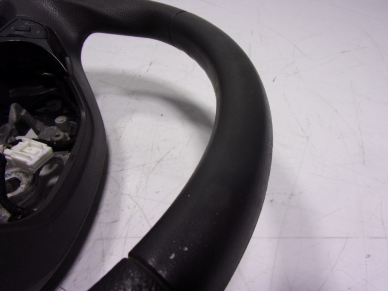 Recambio de volante para ford ka+ 1.2 ti-vct cat referencia OEM IAM  G1B53600EA37AE 