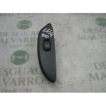 MANDO ELEVALUNAS DELANTERO DERECHO 