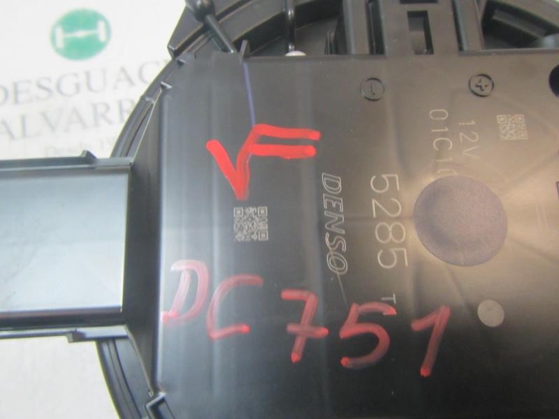 Recambio de motor calefaccion para toyota rav4 hybrid fwd referencia OEM IAM 8710358080  