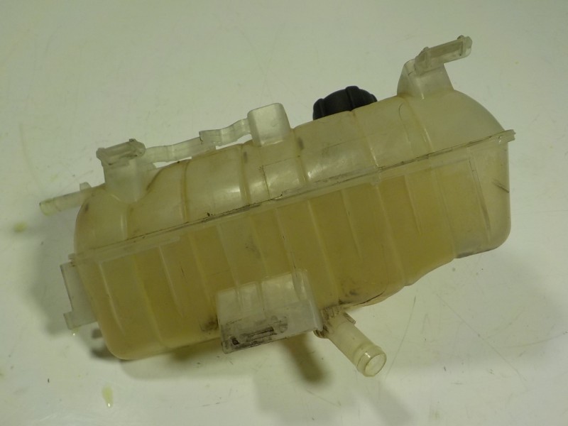 Recambio de deposito expansion para mercedes-benz citan (w415) combi 1.5 cdi cat referencia OEM IAM A4155000049  