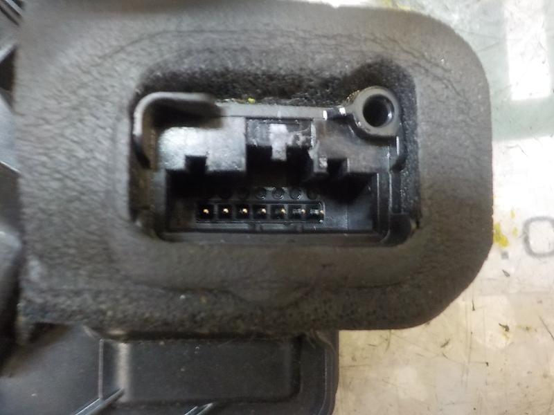 Recambio de cerradura puerta delantera derecha para seat toledo (kg3) reference referencia OEM IAM 5E1837016  