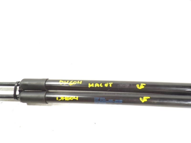 Recambio de amortiguadores maletero / porton para volkswagen polo 1.6 tdi dpf referencia OEM IAM 2G6827550B  