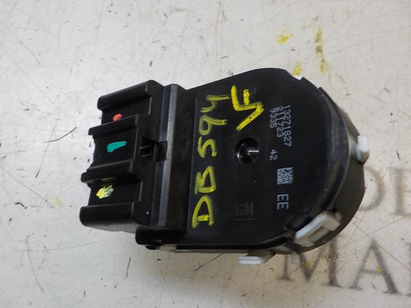 Recambio de mando retrovisor para opel insignia berlina edition referencia OEM IAM 13271827 13271827 