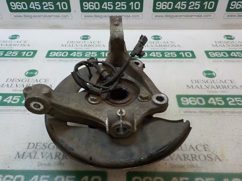 Recambio de mangueta delantera izquierda para opel insignia berlina edition referencia OEM IAM 13219080  