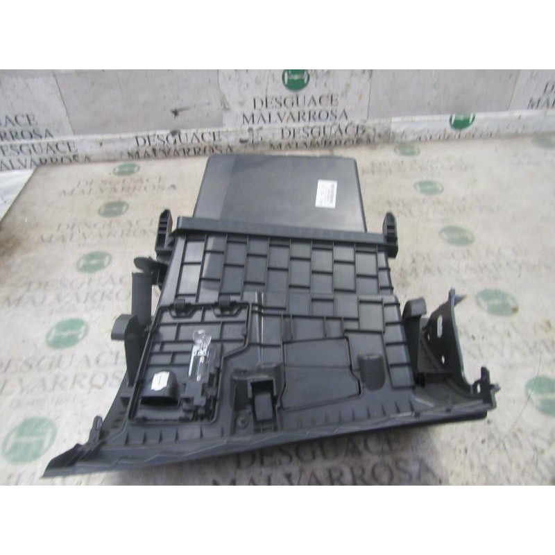 Recambio de guantera para renault megane iii berlina 5 p 1.5 dci diesel fap referencia OEM IAM 681080020R  
