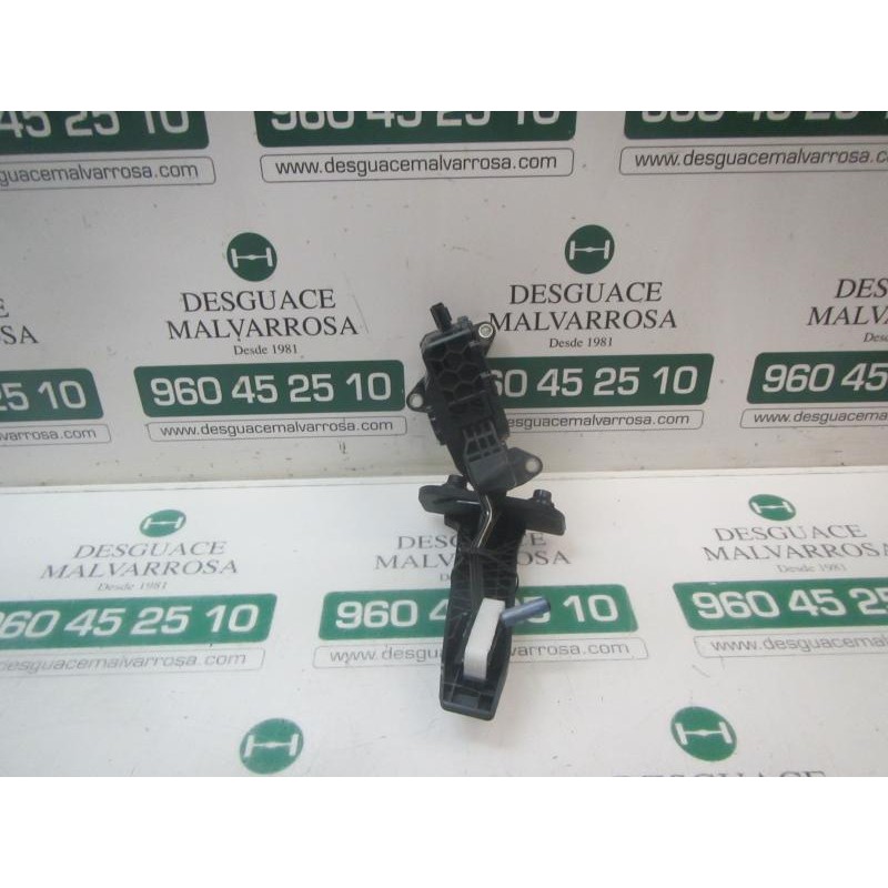 Recambio de potenciometro pedal para toyota rav4 hybrid fwd referencia OEM IAM 7811033140  