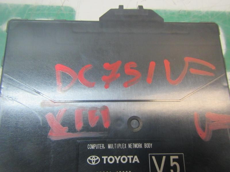 Recambio de modulo electronico para toyota rav4 hybrid fwd referencia OEM IAM 892204AY90 8922142330 50133956