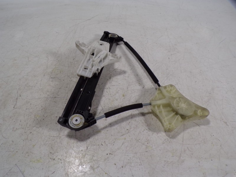 Recambio de elevalunas trasero derecho para volkswagen polo 1.6 tdi dpf referencia OEM IAM 2G6839462C 2G6839462C VW27006S