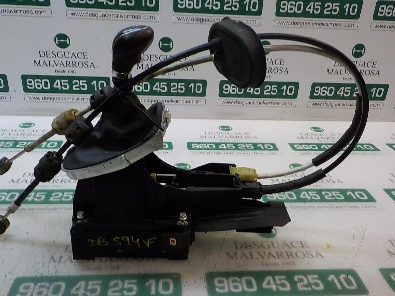 Recambio de palanca cambio para opel insignia berlina edition referencia OEM IAM 55563829  