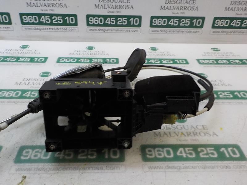 Recambio de palanca cambio para opel insignia berlina edition referencia OEM IAM 55563829  