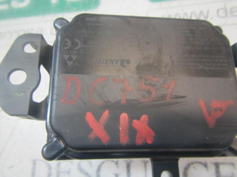 Recambio de modulo electronico para toyota rav4 hybrid fwd referencia OEM IAM 8821033120 8821033120 