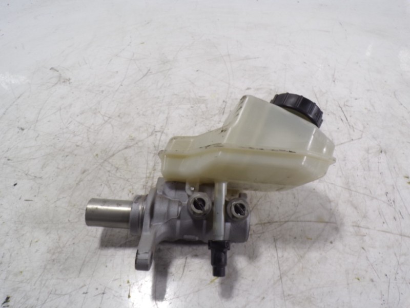 Recambio de bomba freno para land rover discovery sport 2.0 td4 cat referencia OEM IAM LR061403  