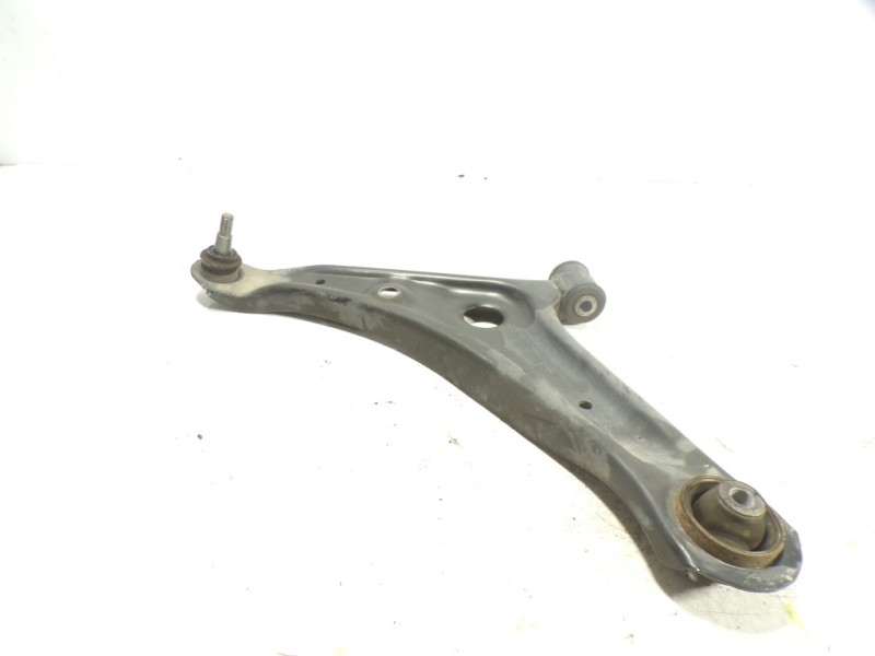 Recambio de brazo suspension inferior delantero izquierdo para mitsubishi space star (a00) 1.2 referencia OEM IAM 4013A309  