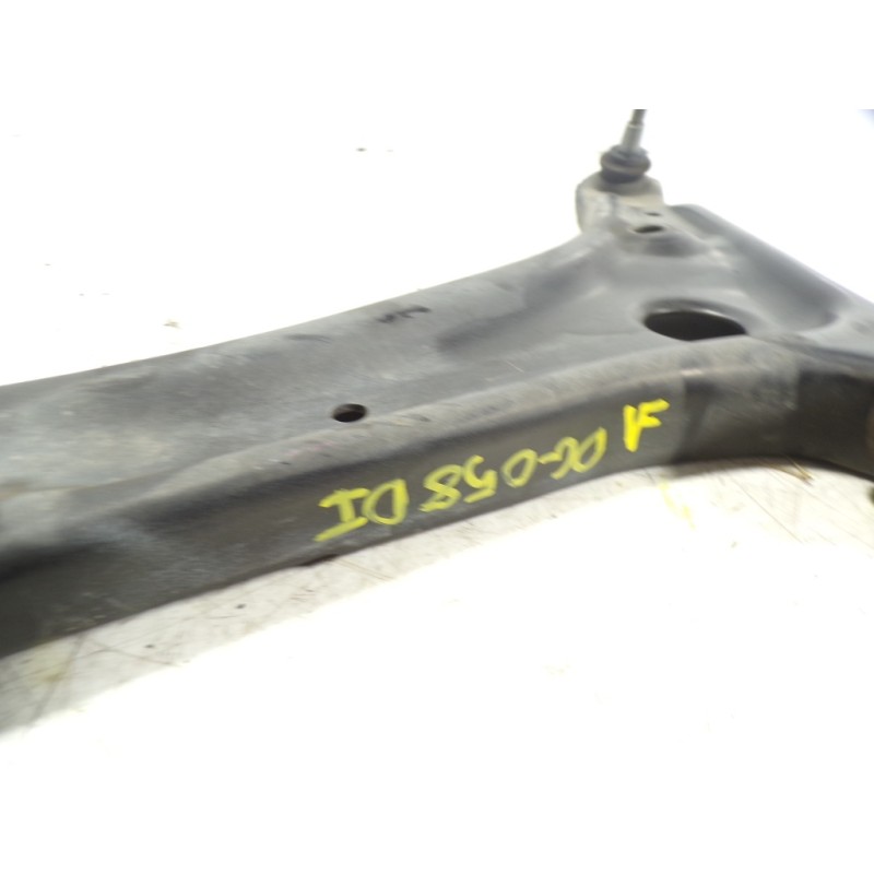Recambio de brazo suspension inferior delantero izquierdo para mitsubishi space star (a00) 1.2 referencia OEM IAM 4013A309  