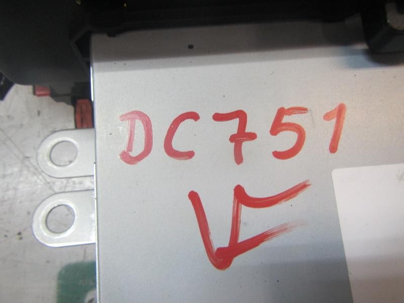 Recambio de pantalla multifuncion para toyota rav4 hybrid fwd referencia OEM IAM 8614042541 8614042541 1390007251A101