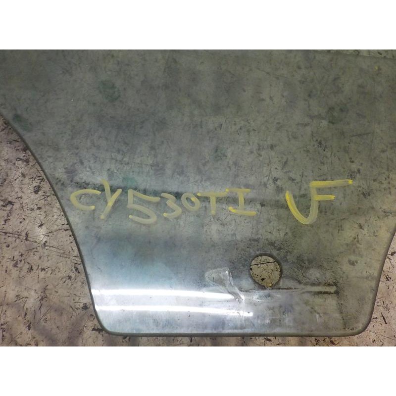 Recambio de cristal puerta trasero izquierdo para ford c-max 1.6 tdci cat referencia OEM IAM 1699796  