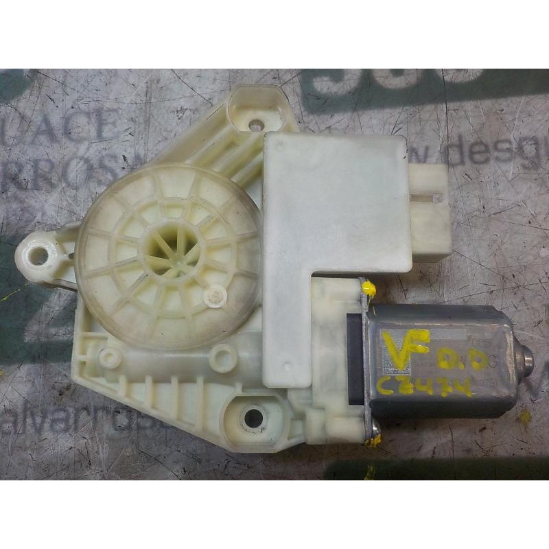 Recambio de motor elevalunas delantero derecho para seat toledo (kg3) reference referencia OEM IAM 5JA959812E  