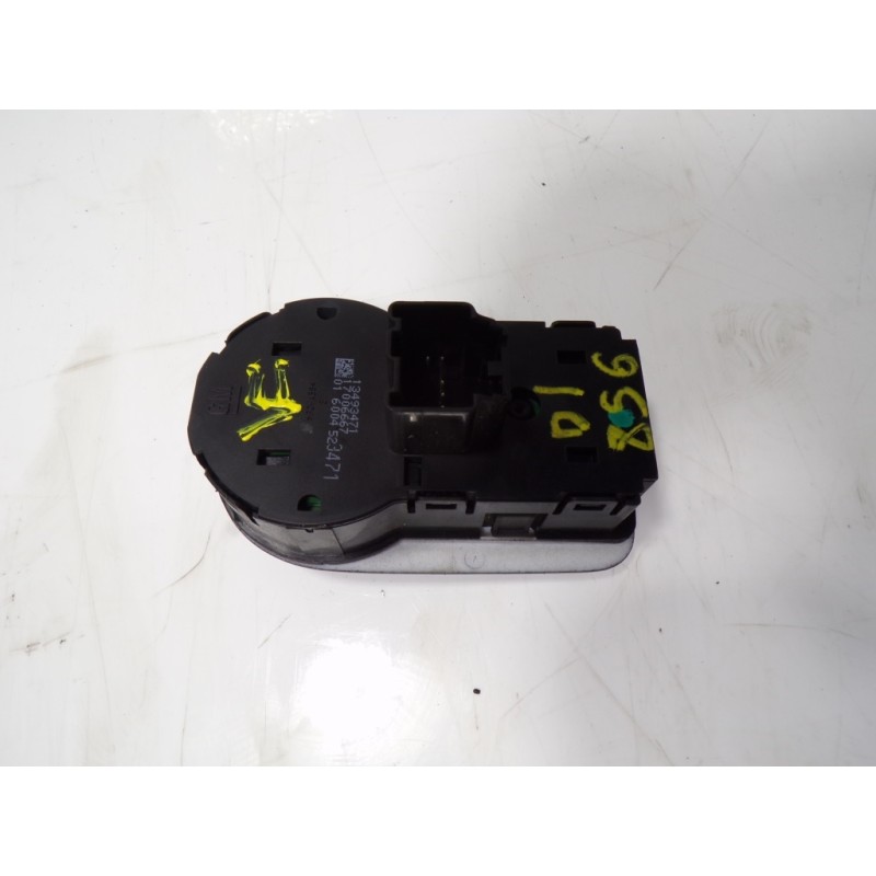 Recambio de mando luces para opel astra k lim. 5türig 1.6 cdti dpf referencia OEM IAM 13493471 13493471 
