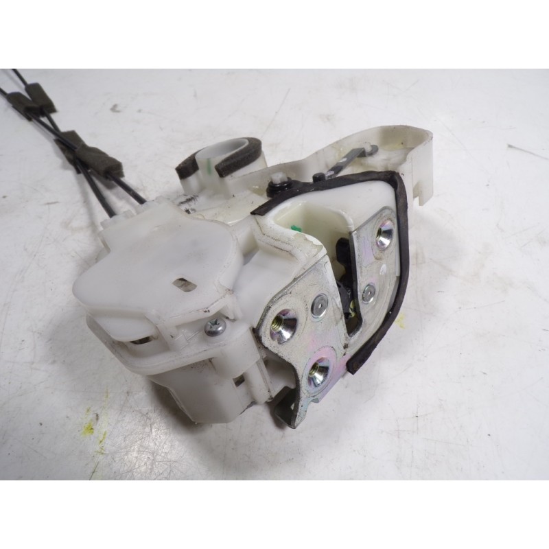 Recambio de cerradura puerta delantera derecha para mitsubishi space star (a00) 1.2 referencia OEM IAM 5715A864  