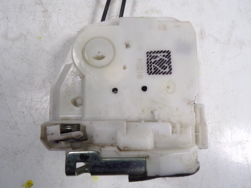 Recambio de cerradura puerta delantera izquierda para mitsubishi space star (a00) 1.2 referencia OEM IAM 5715A907  