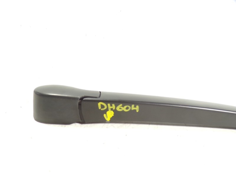 Recambio de brazo limpia trasero para volkswagen polo 1.6 tdi dpf referencia OEM IAM 2G0955707  