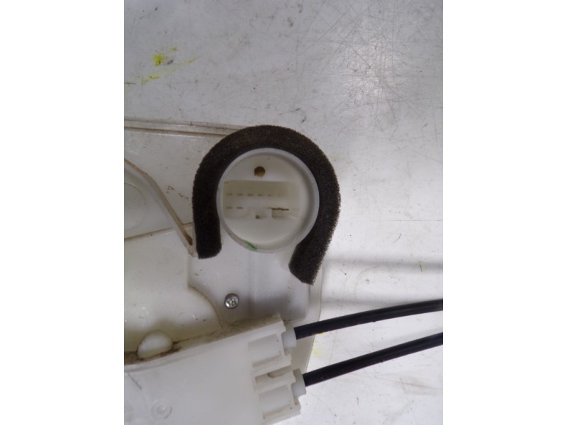 Recambio de cerradura puerta trasera izquierda para mitsubishi space star (a00) 1.2 referencia OEM IAM 5745A425  