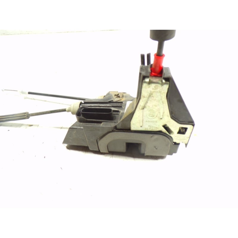 Recambio de cerradura puerta delantera izquierda para land rover discovery sport 2.0 td4 cat referencia OEM IAM LR070438 GK72203