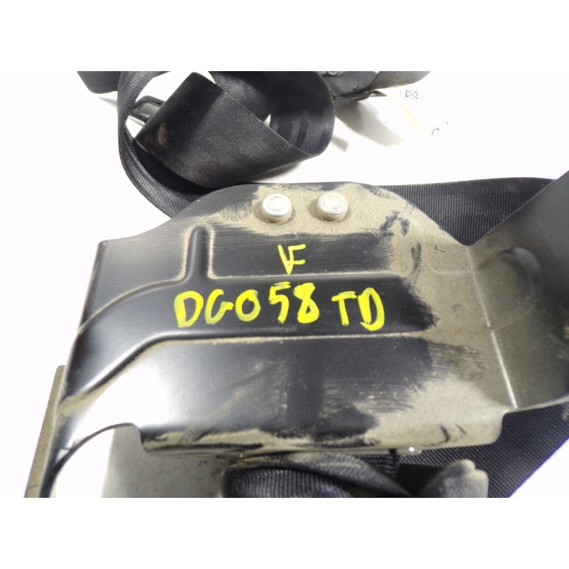Recambio de cinturon seguridad trasero derecho para mitsubishi space star (a00) 1.2 referencia OEM IAM 7000D486XA 622168800 6221