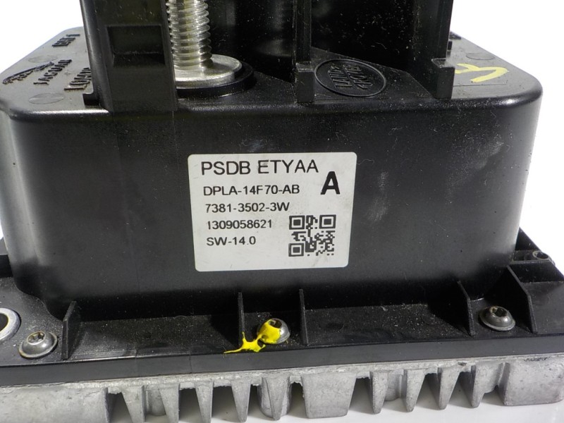 Recambio de modulo electronico para land rover range rover sport hse referencia OEM IAM LR044877 DPLA14F70AB 
