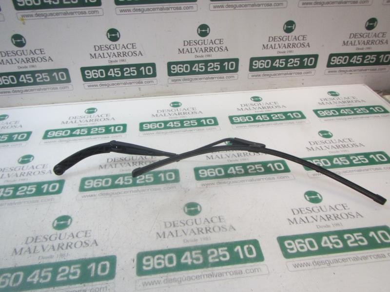 Recambio de brazo limpia delantero izquierdo para peugeot bipper 1.4 hdi referencia OEM IAM   