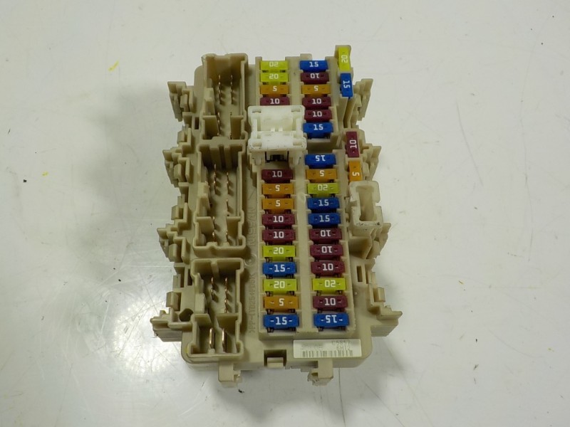 Recambio de caja reles / fusibles para nissan x-trail (t32) acenta referencia OEM IAM 243504CL0B C58576H12 