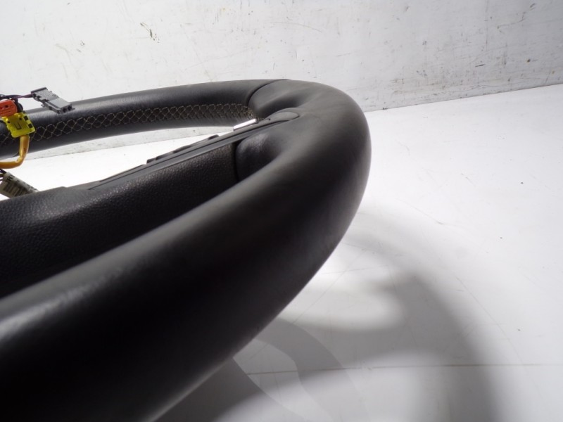 Recambio de volante para opel astra k lim. 5türig 1.6 cdti dpf referencia OEM IAM 39018002 34215507C 