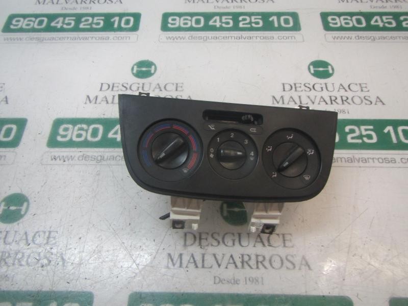 Recambio de mando calefaccion / aire acondicionado para peugeot bipper 1.4 hdi referencia OEM IAM   