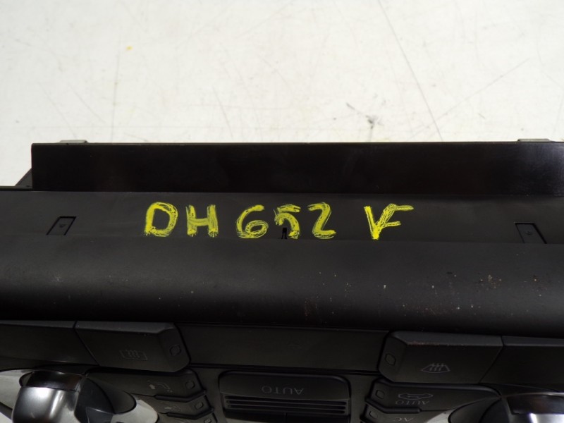 Recambio de mando climatizador para audi a3 (8p) 1.9 tdi referencia OEM IAM 8P0820043BMXHA 8P0820043BK A2C53346854