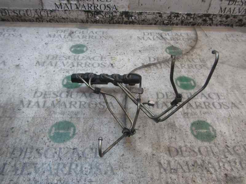 Recambio de rampa inyectora para ford focus berlina (cap) ghia referencia OEM IAM   