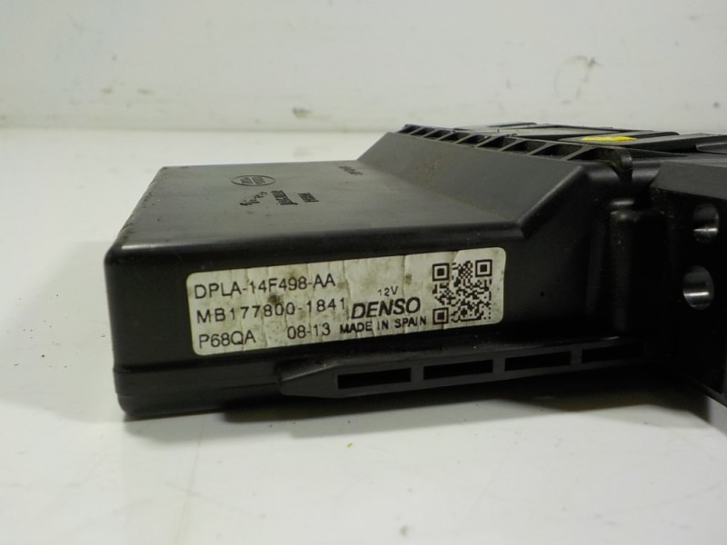 Recambio de modulo electronico para land rover range rover sport hse referencia OEM IAM LR050789 DPLA14F498AA 