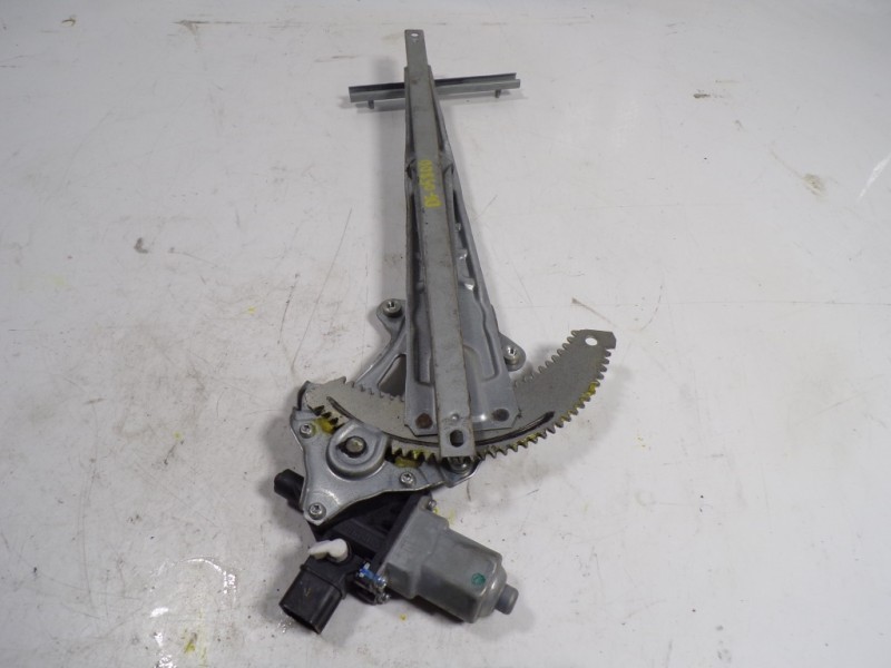 Recambio de elevalunas delantero derecho para mitsubishi space star (a00) 1.2 referencia OEM IAM 5713A318 57163A382 