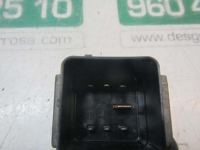 Recambio de caja precalentamiento para peugeot bipper 1.4 hdi referencia OEM IAM   