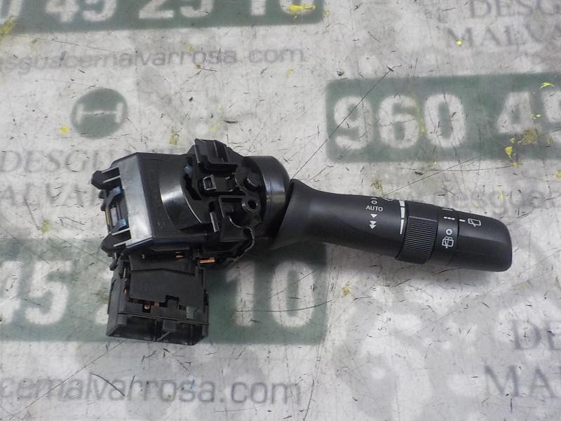 Recambio de mando limpia para toyota verso 1.6 16v cat referencia OEM IAM 8465205190  