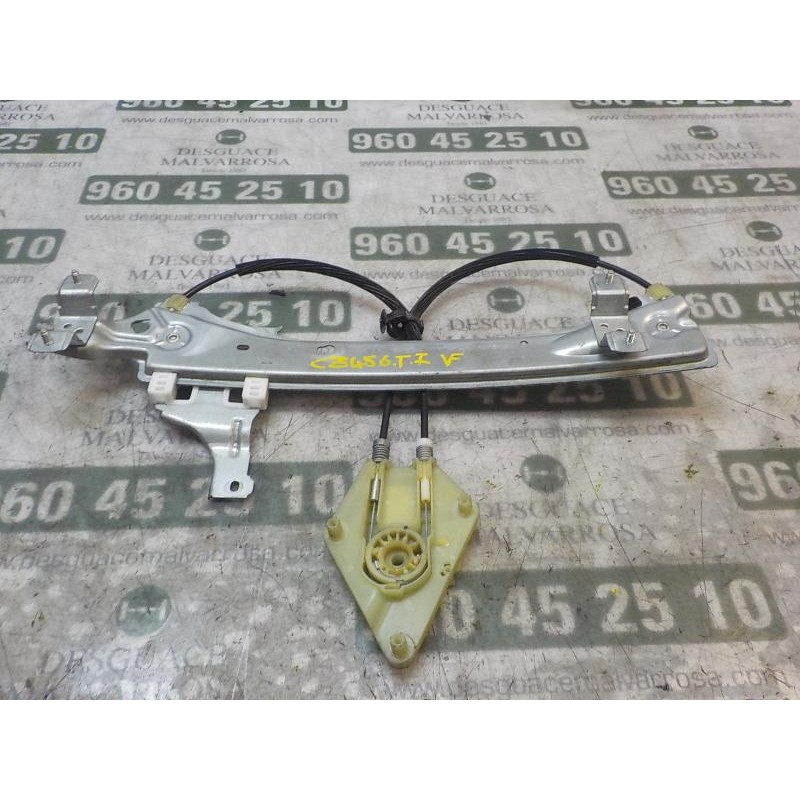 Recambio de elevalunas trasero izquierdo para renault megane iii berlina 5 p 1.2 16v referencia OEM IAM 827210003R  