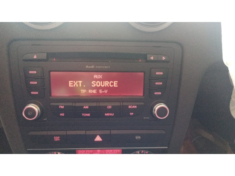 Recambio de sistema audio / radio cd para audi a3 (8p) 1.9 tdi referencia OEM IAM 8P0057186SX 8P0035186S 