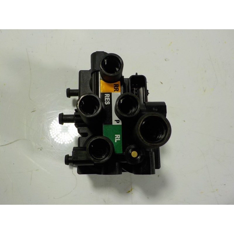 Recambio de modulo electronico para land rover range rover sport hse referencia OEM IAM LR037082 CPLA5B710BB 